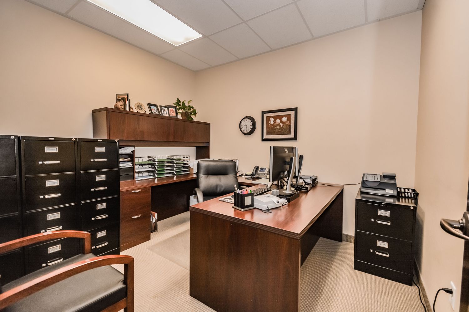 Suite 204-1